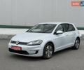 Серый Фольксваген e-Golf, объемом двигателя 0 л и пробегом 98 тыс. км за 12300 $, фото 6 на Automoto.ua