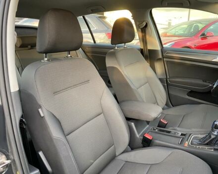 Сірий Фольксваген e-Golf, об'ємом двигуна 0 л та пробігом 22 тис. км за 13800 $, фото 25 на Automoto.ua