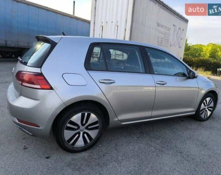 Серый Фольксваген e-Golf, объемом двигателя 0 л и пробегом 85 тыс. км за 14500 $, фото 3 на Automoto.ua