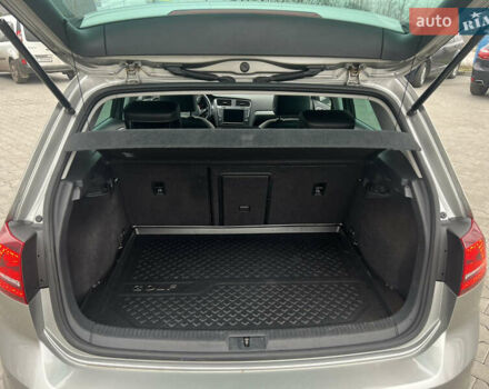 Серый Фольксваген e-Golf, объемом двигателя 0 л и пробегом 115 тыс. км за 9600 $, фото 17 на Automoto.ua