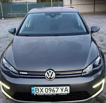 Сірий Фольксваген e-Golf, об'ємом двигуна 0 л та пробігом 91 тис. км за 15100 $, фото 8 на Automoto.ua