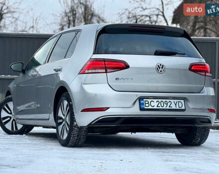 Серый Фольксваген e-Golf, объемом двигателя 0 л и пробегом 148 тыс. км за 12350 $, фото 30 на Automoto.ua