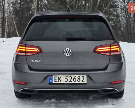 Серый Фольксваген e-Golf, объемом двигателя 0 л и пробегом 159 тыс. км за 12499 $, фото 12 на Automoto.ua