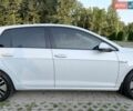 Серый Фольксваген e-Golf, объемом двигателя 0 л и пробегом 36 тыс. км за 12000 $, фото 4 на Automoto.ua