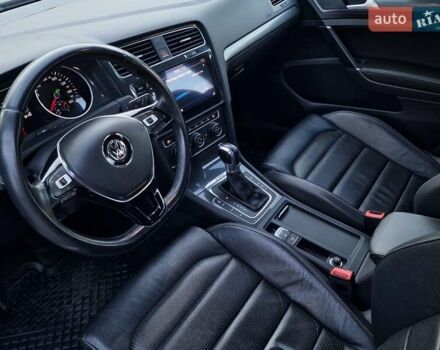 Сірий Фольксваген e-Golf, об'ємом двигуна 0 л та пробігом 148 тис. км за 13999 $, фото 17 на Automoto.ua