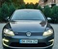 Сірий Фольксваген e-Golf, об'ємом двигуна 0 л та пробігом 155 тис. км за 11999 $, фото 17 на Automoto.ua