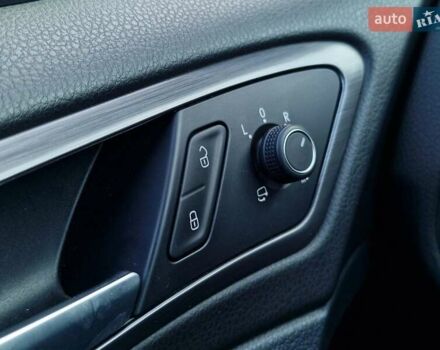 Сірий Фольксваген e-Golf, об'ємом двигуна 0 л та пробігом 148 тис. км за 13999 $, фото 26 на Automoto.ua