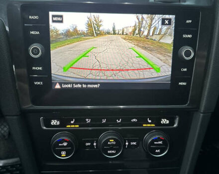 Серый Фольксваген e-Golf, объемом двигателя 0 л и пробегом 92 тыс. км за 12300 $, фото 14 на Automoto.ua