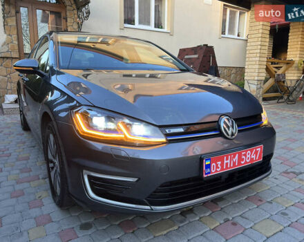 Серый Фольксваген e-Golf, объемом двигателя 0 л и пробегом 149 тыс. км за 12999 $, фото 66 на Automoto.ua