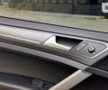 Серый Фольксваген e-Golf, объемом двигателя 0 л и пробегом 80 тыс. км за 15200 $, фото 5 на Automoto.ua