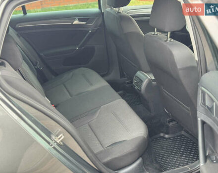 Сірий Фольксваген e-Golf, об'ємом двигуна 0 л та пробігом 200 тис. км за 11777 $, фото 22 на Automoto.ua