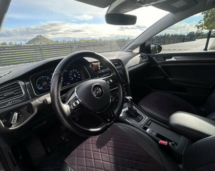 Сірий Фольксваген e-Golf, об'ємом двигуна 0 л та пробігом 166 тис. км за 13300 $, фото 7 на Automoto.ua