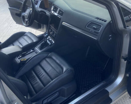 Серый Фольксваген e-Golf, объемом двигателя 0 л и пробегом 135 тыс. км за 14500 $, фото 13 на Automoto.ua