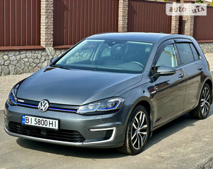 Серый Фольксваген e-Golf, объемом двигателя 0 л и пробегом 118 тыс. км за 17900 $, фото 8 на Automoto.ua