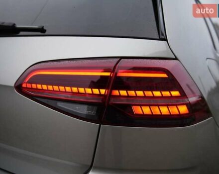 Серый Фольксваген e-Golf, объемом двигателя 0 л и пробегом 28 тыс. км за 12900 $, фото 9 на Automoto.ua