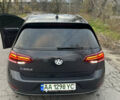 Серый Фольксваген e-Golf, объемом двигателя 0 л и пробегом 92 тыс. км за 12300 $, фото 16 на Automoto.ua