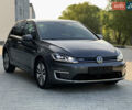 Серый Фольксваген e-Golf, объемом двигателя 0 л и пробегом 96 тыс. км за 13200 $, фото 33 на Automoto.ua