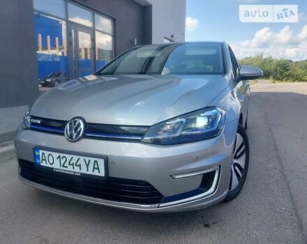 Серый Фольксваген e-Golf, объемом двигателя 0 л и пробегом 197 тыс. км за 15500 $, фото 7 на Automoto.ua