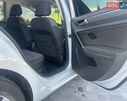 Сірий Фольксваген e-Golf, об'ємом двигуна 0 л та пробігом 120 тис. км за 11900 $, фото 20 на Automoto.ua