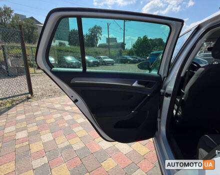 Сірий Фольксваген e-Golf, об'ємом двигуна 36 л та пробігом 99 тис. км за 14250 $, фото 21 на Automoto.ua