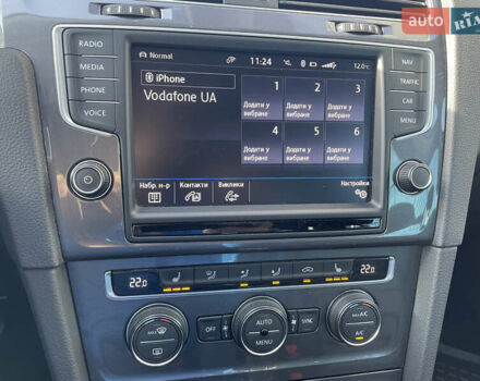 Серый Фольксваген e-Golf, объемом двигателя 0 л и пробегом 76 тыс. км за 9300 $, фото 15 на Automoto.ua