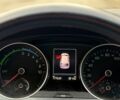 Серый Фольксваген e-Golf, объемом двигателя 0 л и пробегом 177 тыс. км за 10000 $, фото 8 на Automoto.ua