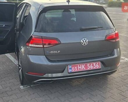 Серый Фольксваген e-Golf, объемом двигателя 0 л и пробегом 135 тыс. км за 12200 $, фото 1 на Automoto.ua