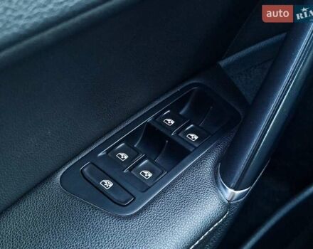 Сірий Фольксваген e-Golf, об'ємом двигуна 0 л та пробігом 148 тис. км за 13999 $, фото 27 на Automoto.ua