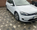 Серый Фольксваген e-Golf, объемом двигателя 0 л и пробегом 22 тыс. км за 16000 $, фото 1 на Automoto.ua