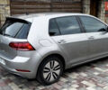 Серый Фольксваген e-Golf, объемом двигателя 0 л и пробегом 178 тыс. км за 12000 $, фото 2 на Automoto.ua