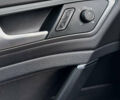 Серый Фольксваген e-Golf, объемом двигателя 0 л и пробегом 107 тыс. км за 14500 $, фото 12 на Automoto.ua