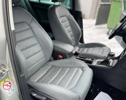 Серый Фольксваген e-Golf, объемом двигателя 0 л и пробегом 148 тыс. км за 12350 $, фото 59 на Automoto.ua