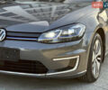 Серый Фольксваген e-Golf, объемом двигателя 0 л и пробегом 96 тыс. км за 13200 $, фото 37 на Automoto.ua
