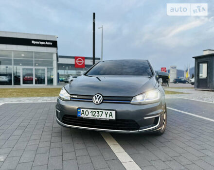 Серый Фольксваген e-Golf, объемом двигателя 0 л и пробегом 108 тыс. км за 14400 $, фото 4 на Automoto.ua