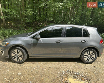 Серый Фольксваген e-Golf, объемом двигателя 0 л и пробегом 250 тыс. км за 12500 $, фото 5 на Automoto.ua