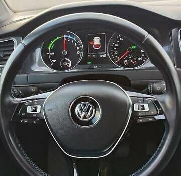 Сірий Фольксваген e-Golf, об'ємом двигуна 0 л та пробігом 91 тис. км за 15100 $, фото 26 на Automoto.ua