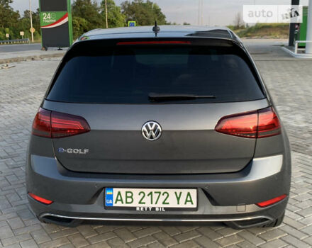 Серый Фольксваген e-Golf, объемом двигателя 0 л и пробегом 109 тыс. км за 14200 $, фото 8 на Automoto.ua
