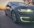 Серый Фольксваген e-Golf, объемом двигателя 0 л и пробегом 156 тыс. км за 11599 $, фото 2 на Automoto.ua