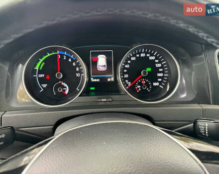 Серый Фольксваген e-Golf, объемом двигателя 0 л и пробегом 194 тыс. км за 11650 $, фото 11 на Automoto.ua
