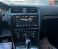 Серый Фольксваген e-Golf, объемом двигателя 0 л и пробегом 148 тыс. км за 11975 $, фото 59 на Automoto.ua