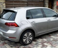 Серый Фольксваген e-Golf, объемом двигателя 0 л и пробегом 178 тыс. км за 12000 $, фото 2 на Automoto.ua