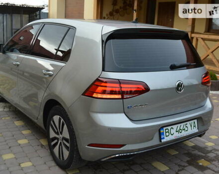 Серый Фольксваген e-Golf, объемом двигателя 0 л и пробегом 63 тыс. км за 15500 $, фото 28 на Automoto.ua