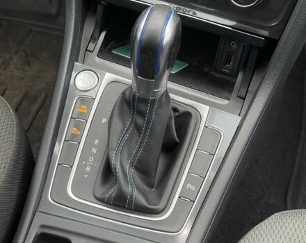 Сірий Фольксваген e-Golf, об'ємом двигуна 0 л та пробігом 161 тис. км за 13100 $, фото 18 на Automoto.ua