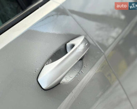 Серый Фольксваген e-Golf, объемом двигателя 0 л и пробегом 148 тыс. км за 12350 $, фото 20 на Automoto.ua