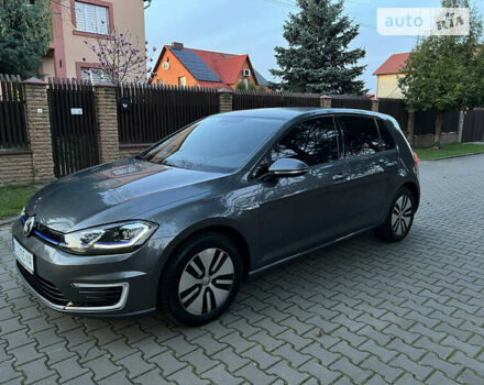 Сірий Фольксваген e-Golf, об'ємом двигуна 0 л та пробігом 43 тис. км за 15400 $, фото 7 на Automoto.ua