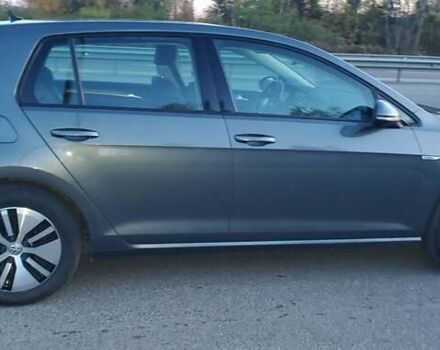 Серый Фольксваген e-Golf, объемом двигателя 0 л и пробегом 150 тыс. км за 11900 $, фото 20 на Automoto.ua