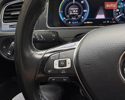 Сірий Фольксваген e-Golf, об'ємом двигуна 0 л та пробігом 190 тис. км за 11500 $, фото 15 на Automoto.ua
