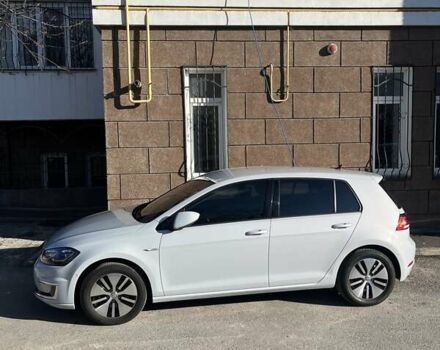 Сірий Фольксваген e-Golf, об'ємом двигуна 0 л та пробігом 45 тис. км за 14700 $, фото 4 на Automoto.ua