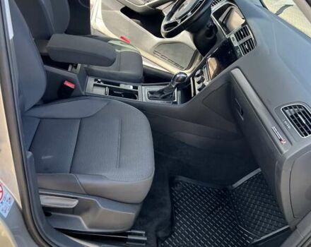 Серый Фольксваген e-Golf, объемом двигателя 0 л и пробегом 124 тыс. км за 12600 $, фото 14 на Automoto.ua