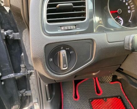 Сірий Фольксваген e-Golf, об'ємом двигуна 0 л та пробігом 22 тис. км за 13800 $, фото 12 на Automoto.ua